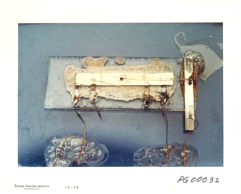 Primer circuito integrado
